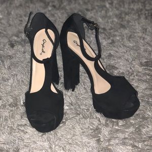 Qupid Black Heeled Ankle Strap Open Toed Sandal